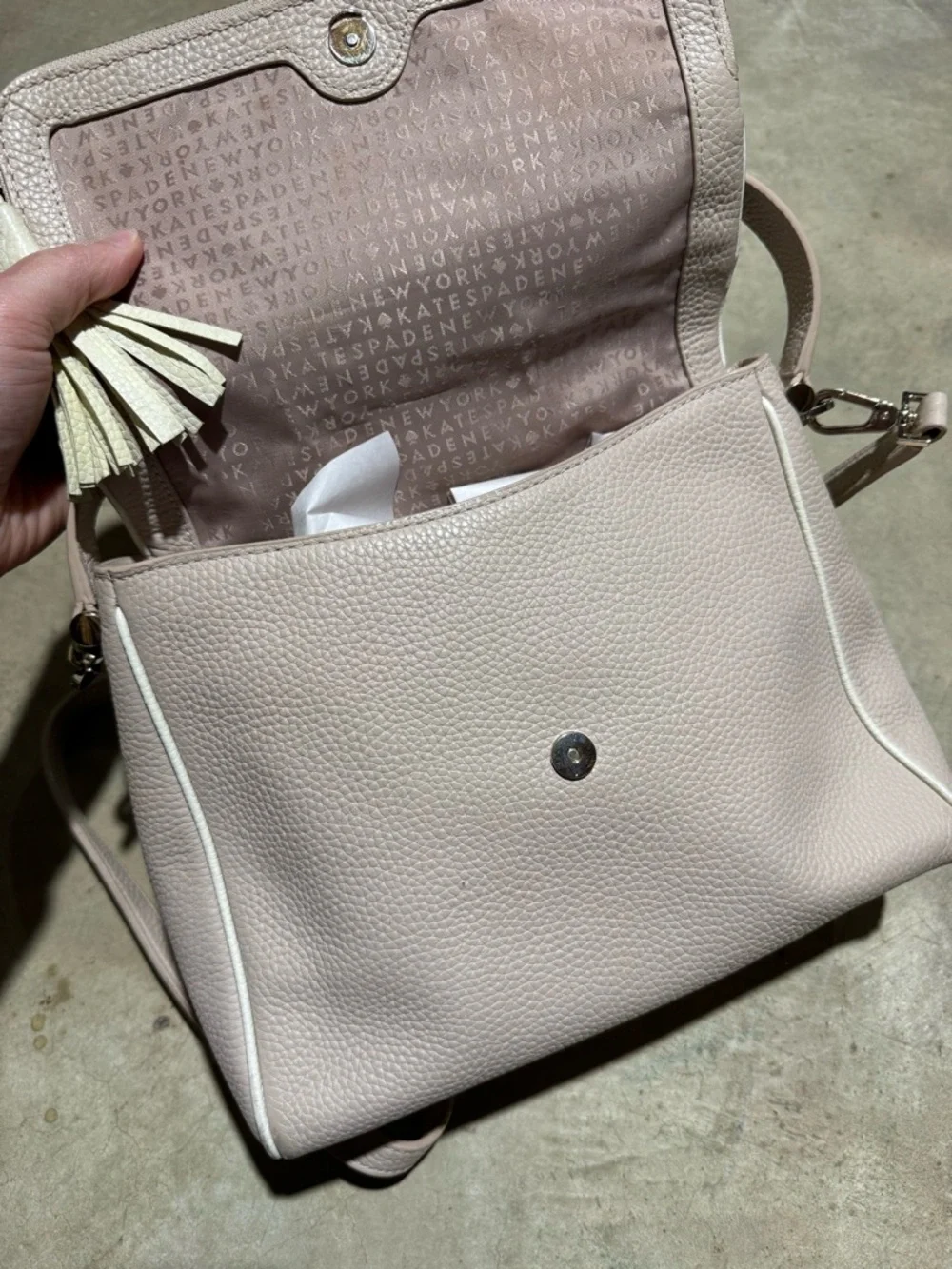 Kate Spade Chester‎ Street Miri Bag Purse Leather Shoulder Tassel Spring Chic